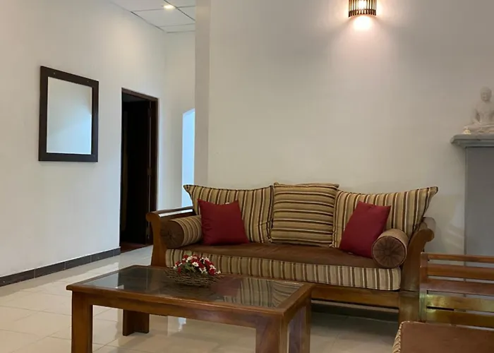 Village Green Home- Unawatuna